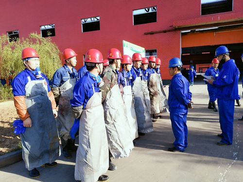 金属锰二厂电解出槽工岗位技能决赛